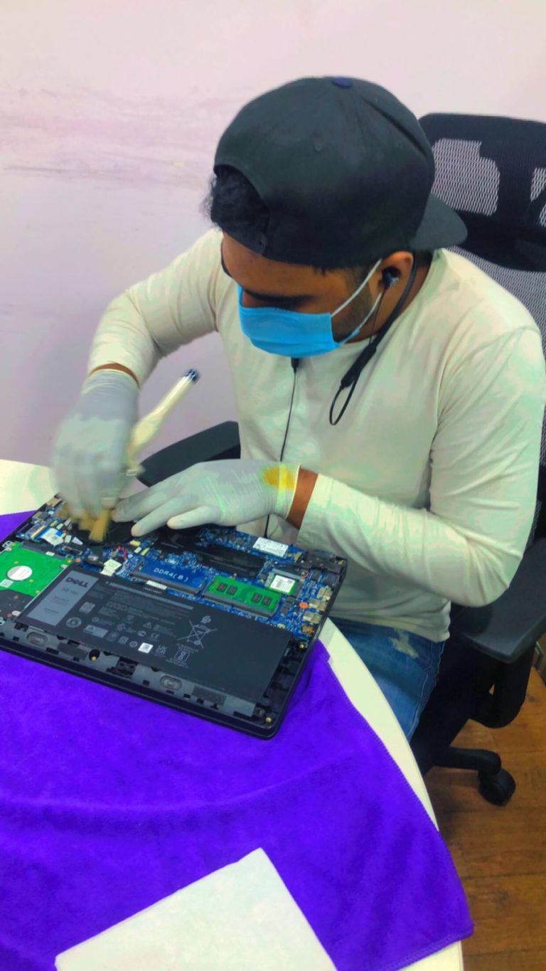 photo of NETSYSTEMS APPLE SERVICE CENTER, a  located near , a  located near 