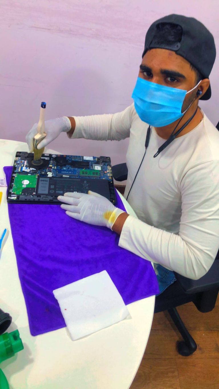 photo of NETSYSTEMS APPLE SERVICE CENTER, a  located near , a  located near 