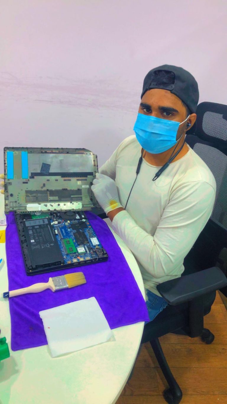 photo of NETSYSTEMS APPLE SERVICE CENTER, a  located near , a  located near 