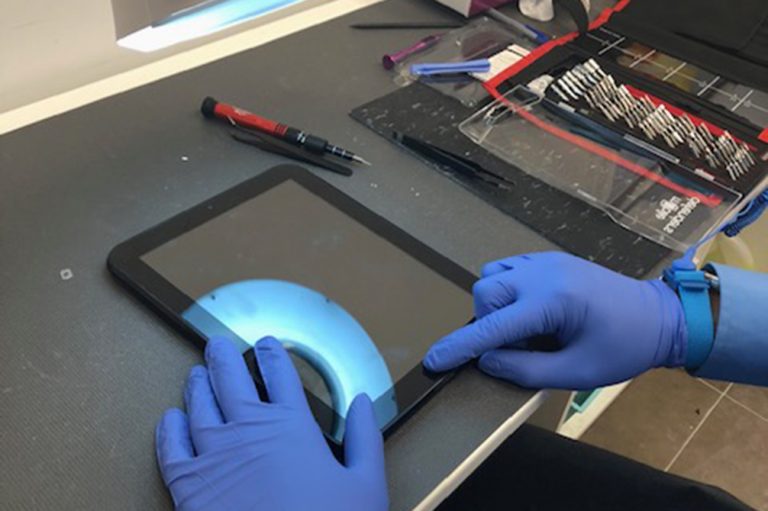 photo of Apple repair centre, a  located near , a  located near 